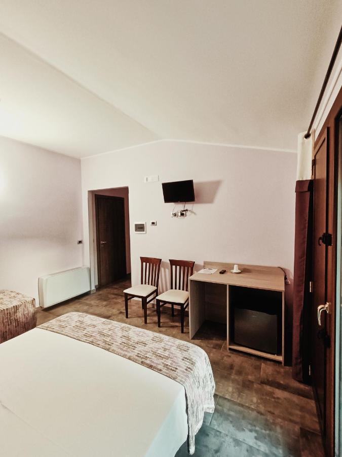 Agriturismo - B&B "La Funicolare" Francavilla Marittima Kültér fotó